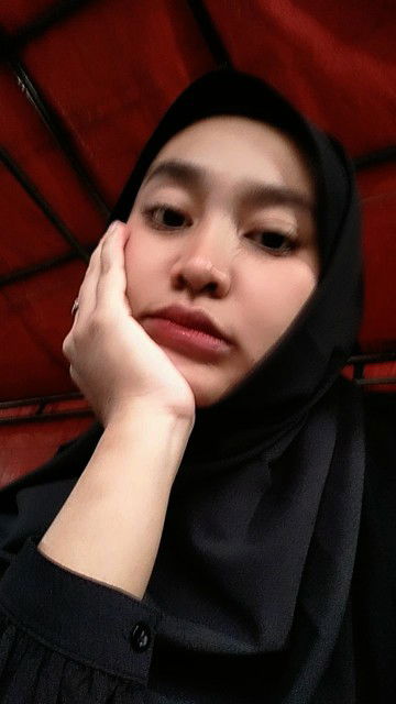 devi sintia profile icon