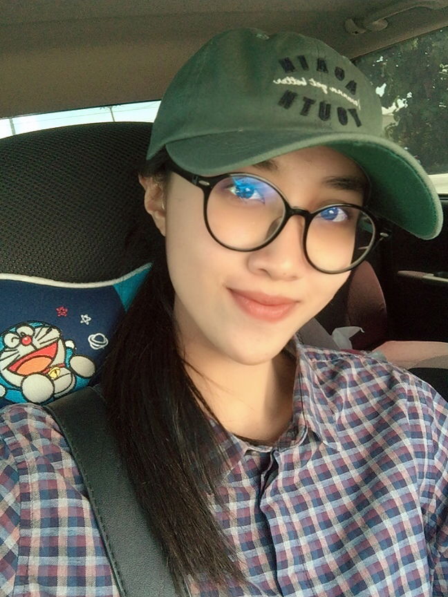 june tananthong profile icon