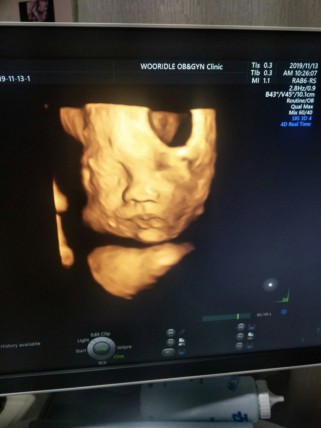 Khunmoo Tasaengwong profile icon