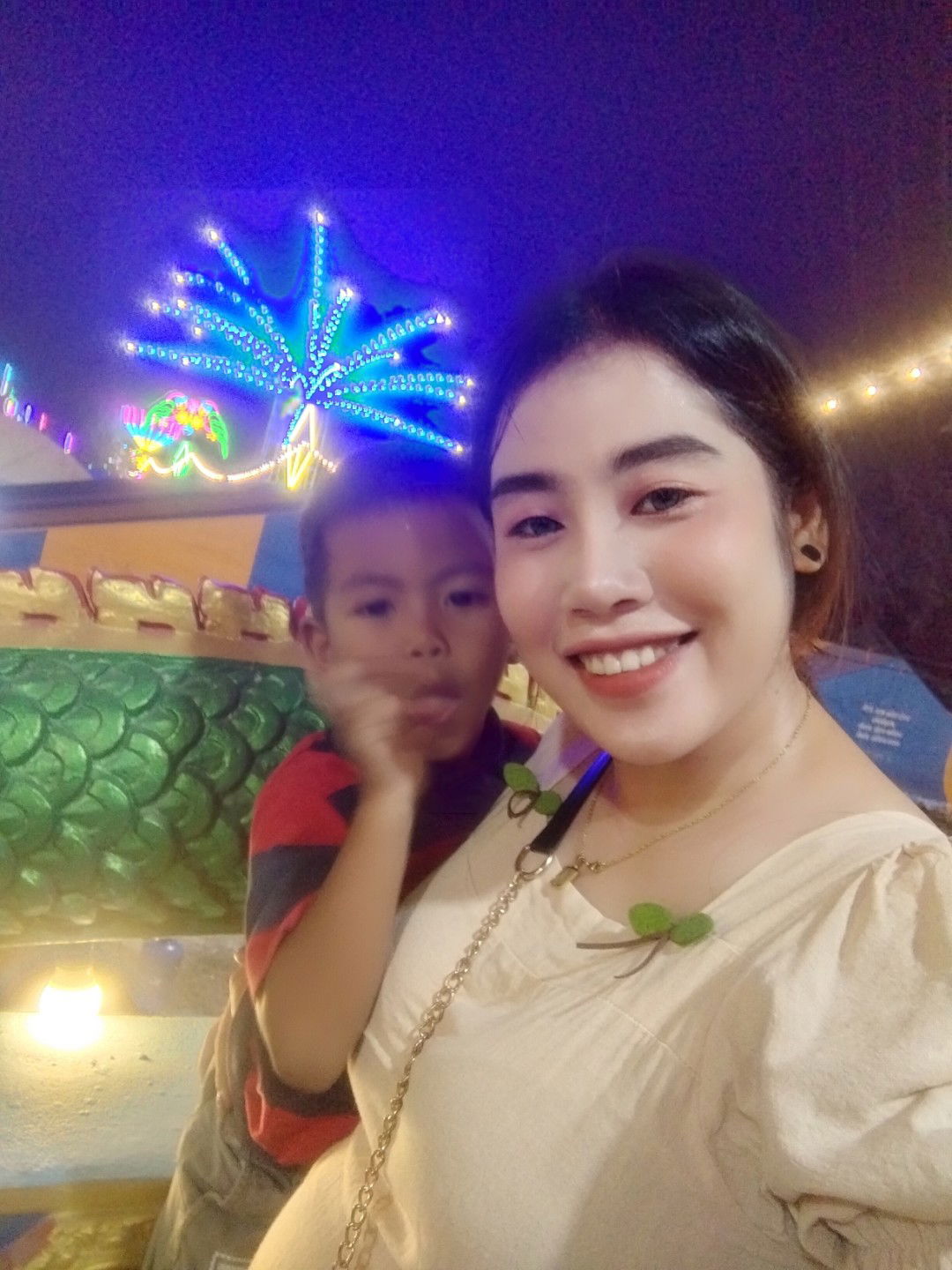 น้ำแข็ง ยิ้ม'มม profile icon