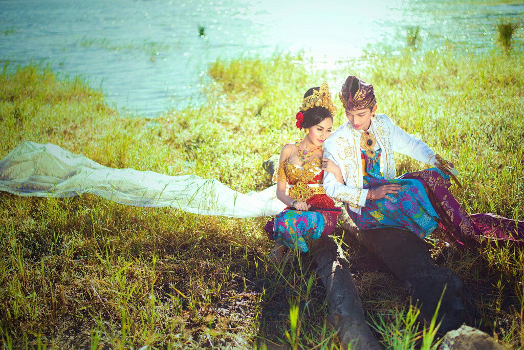 Suamiku orang yg mencintaiku apa adanya.