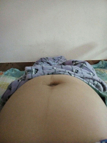 แมๆ่ค่ะ ท้องแบบนี้..ญ..ช..