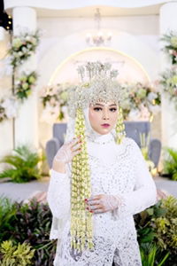 Dinny angel profile icon