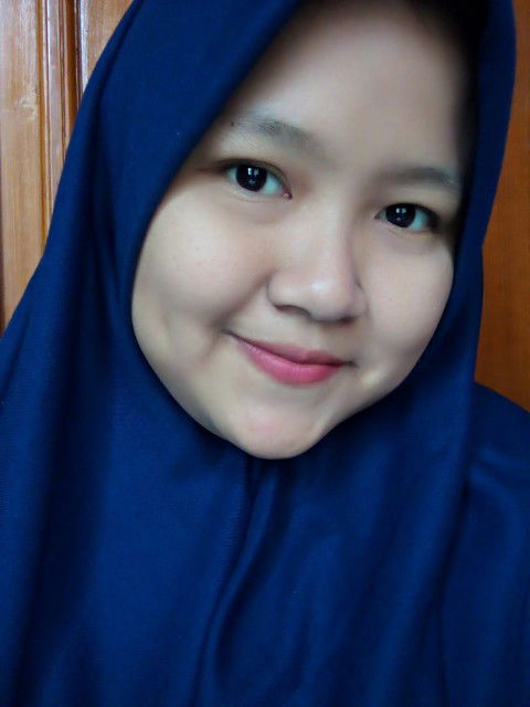 Dina Ambara Sukma profile icon