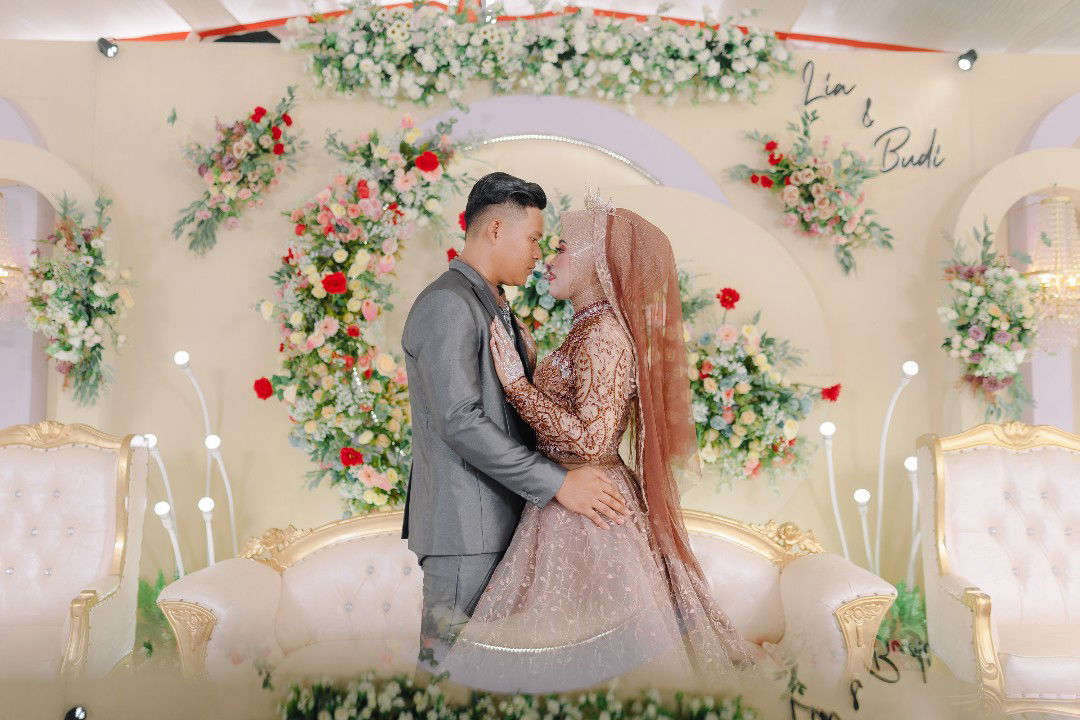 Lia Apriyani profile icon