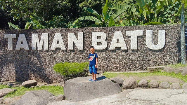 ikah komalasari profile icon