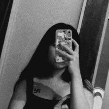 พิมพ์ ชนก. profile icon