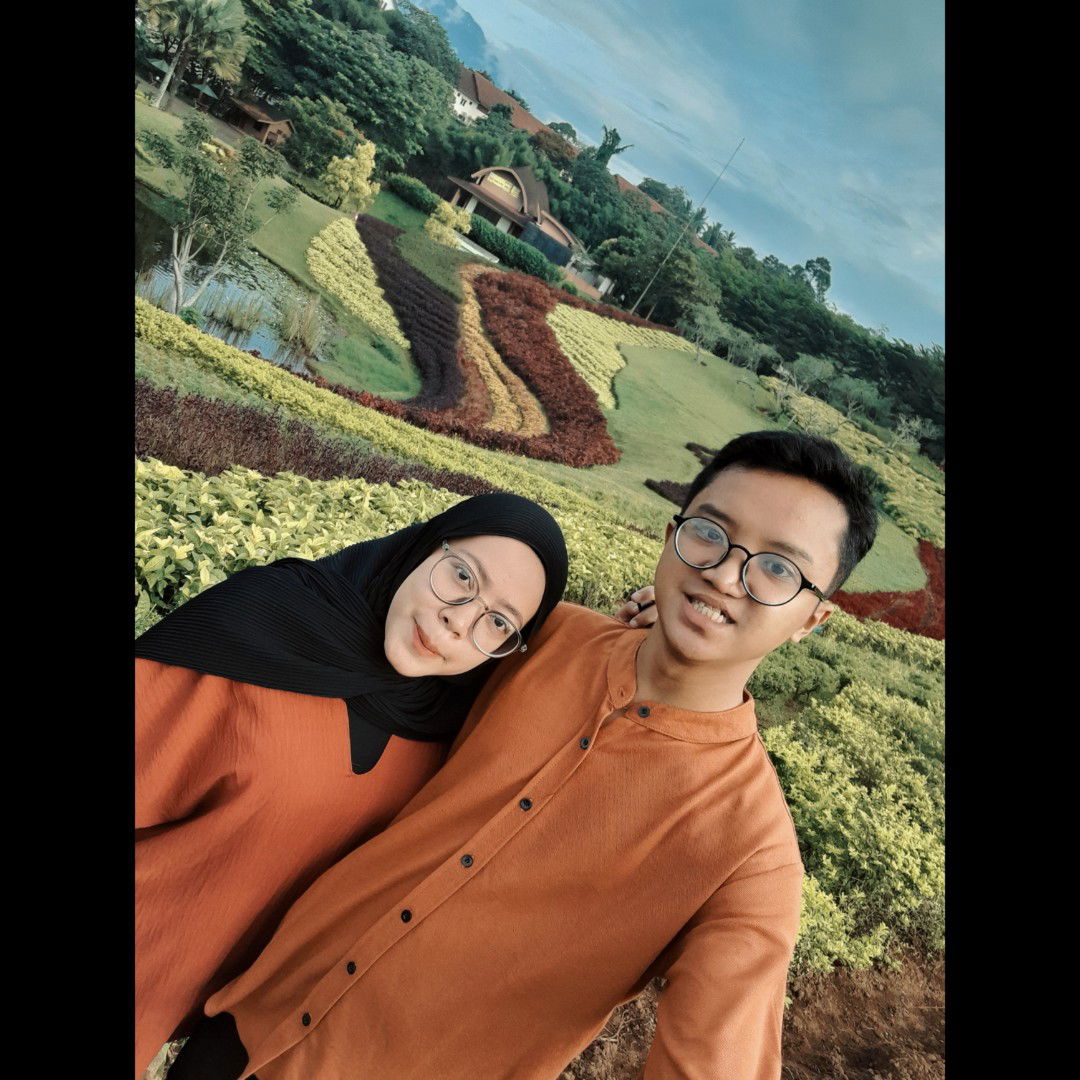 Sari Khanaya Putri profile icon