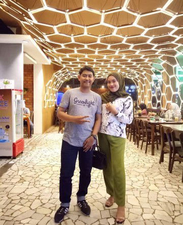 Hilda oktapiani profile icon