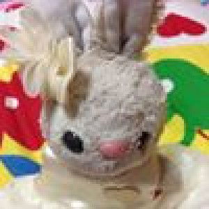 Lim Xiu Hui profile icon