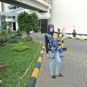 Tia Aprianti Radiansyah profile icon