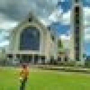 Elizabeth LyzOn profile icon