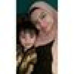 Dayang Najwaa profile icon