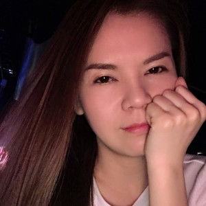 Warunya Tachakarn profile icon