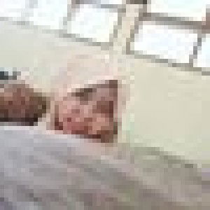 Sri Wahyuni profile icon