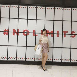 Honnie Flores Li profile icon