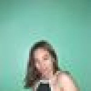 Aya Salinas profile icon