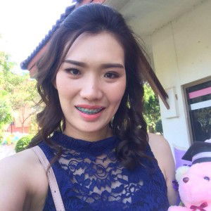 นู๋ฝ้าย ลั้ลล้า profile icon