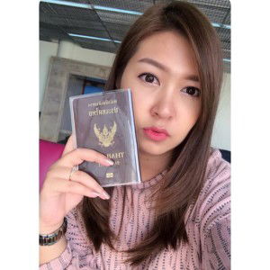 Nok Sumrittinun profile icon