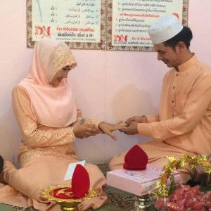 Saleena Kanoksumon profile icon