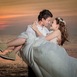 Jeen Thaksaporn profile icon