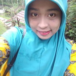 Ria Fitri profile icon
