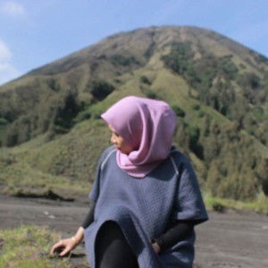 Riena Mahziah profile icon