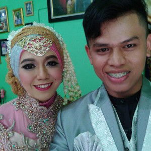 Rani Anggraeni Suwarno profile icon