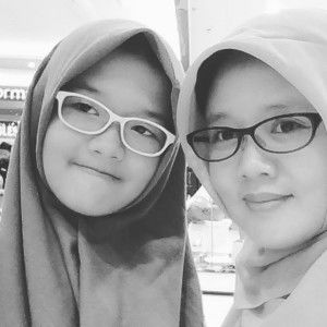 Imas Iik Zakiyah profile icon