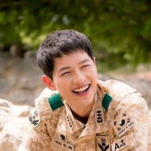 KIM HYUN profile icon