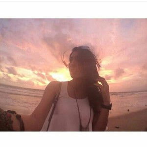 Cholisernawati profile icon