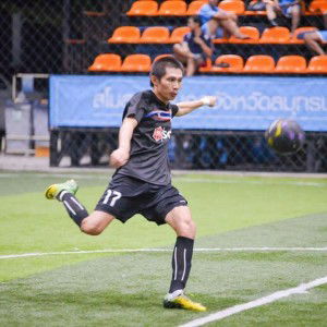 Udom Chompoo profile icon