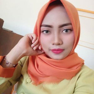 Yogi Rhatnasari profile icon