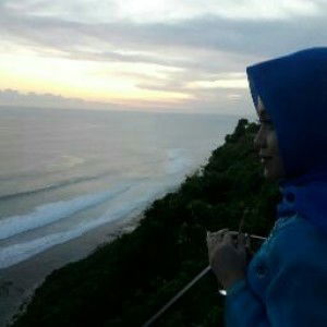 Anindya Wahyu Widyaningsih profile icon