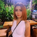 Parichart Promhitatorn profile icon