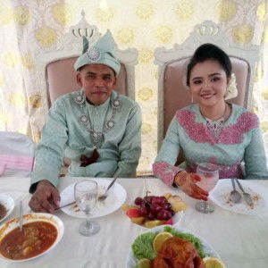 Azizah Ali profile icon