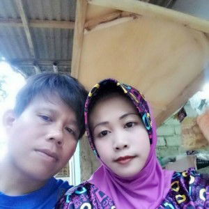 Titin Prihatin profile icon