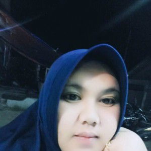 Ade Ratih profile icon