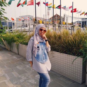 Lusy Suryani profile icon