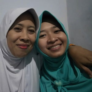 Leny Hera profile icon