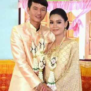 ตังค์' นุ่น profile icon