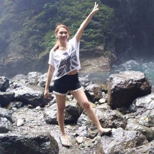 Gelai Lopez profile icon