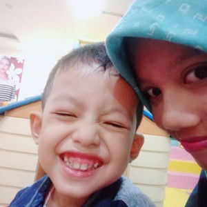 Niningoktina Mamahe De'azka profile icon