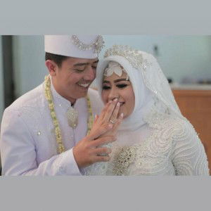 Sentia Melyani profile icon