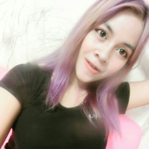 Yoshi Wirasinee profile icon