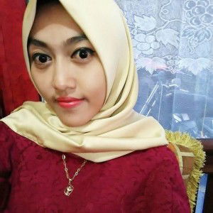 Dini Andri Yani profile icon