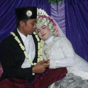 Ully Purple profile icon