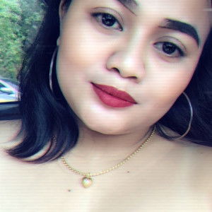 kathleen tom profile icon