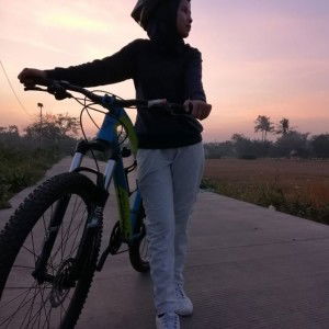 Putri Ayu profile icon