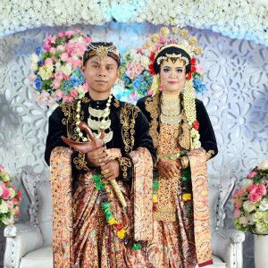 Eka Budi Lestari profile icon